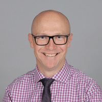 Tom Voakes